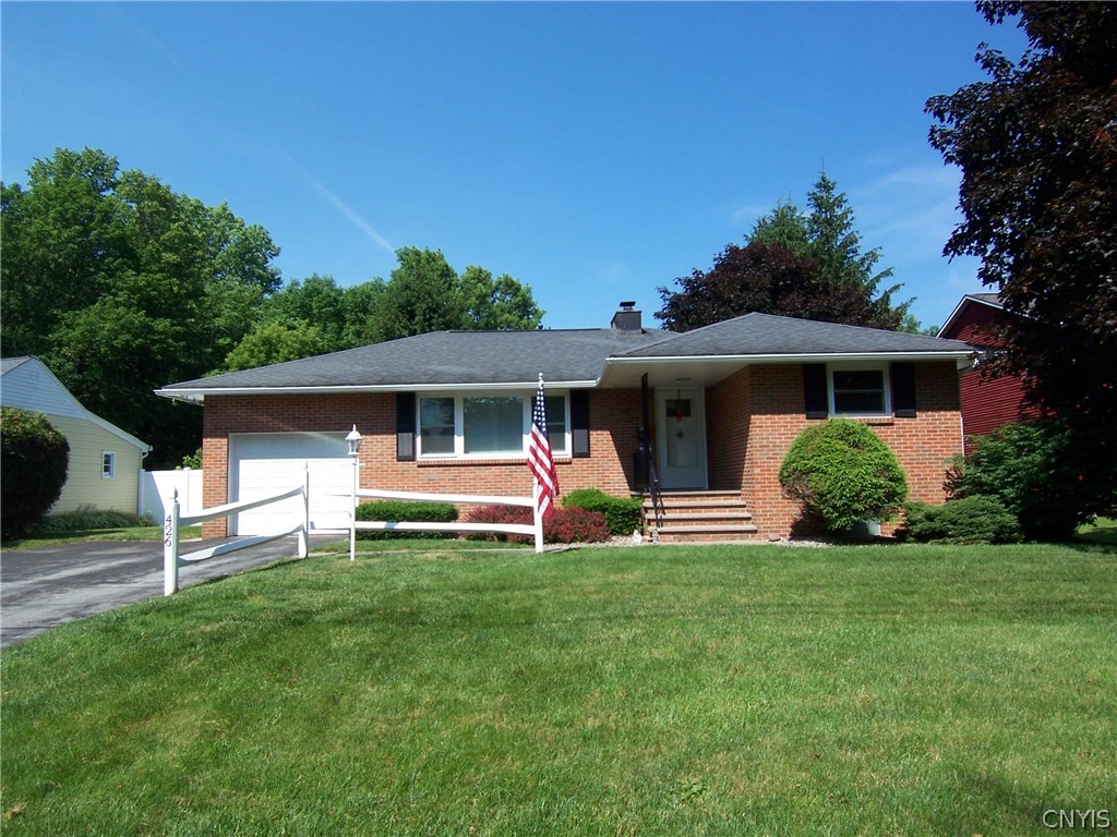 426 Sayles Street Oneida, NY 13421 - Photo 1 of 1 Gallery Image 1