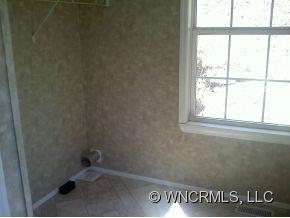 50 Higdon Ridge Road Swannanoa, NC 28778 - Photo 10 of 12 Gallery Image 10