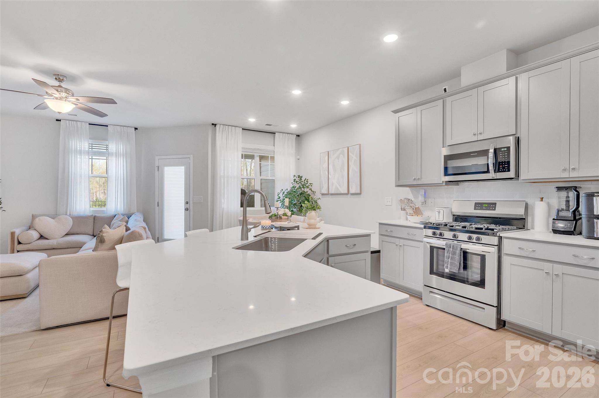 906 Pk Bnd Trail Tega Cay, SC 29708 - Photo 8 of 28 Gallery Image 8