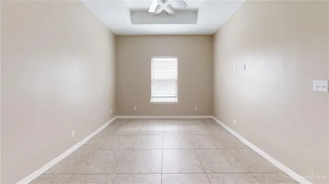 $1,000 | 2510 East Garfield Avenue, Unit 1, Alton, TX 78573