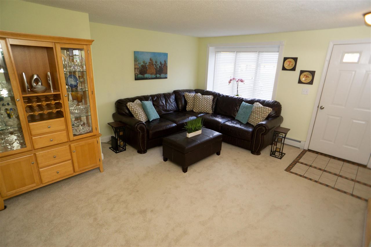 84 Great Brook Road Milford, NH 03055 - Photo 2 of 18