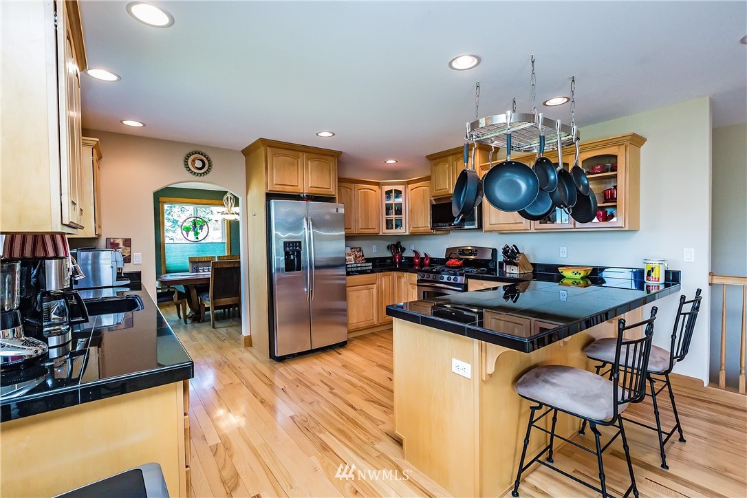 2935 Banner Road Southeast Port Orchard, WA 98366 - Photo 3 of 39 Gallery Image 3