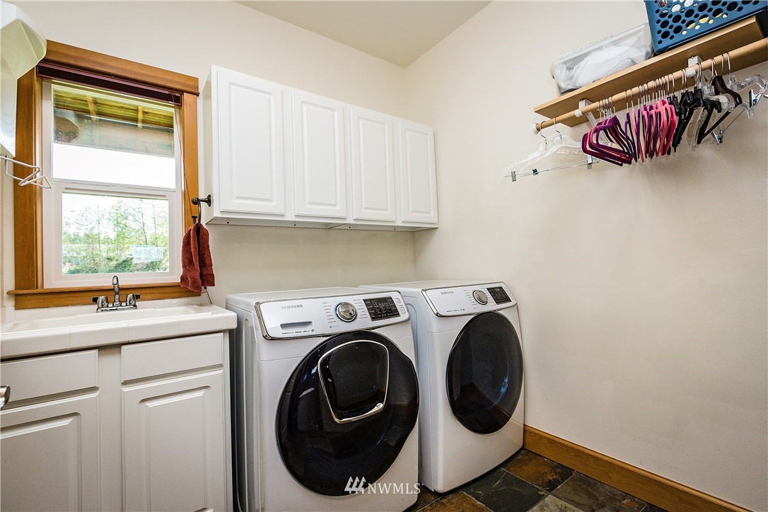 2935 Banner Road Southeast Port Orchard, WA 98366 - Photo 32 of 39 Gallery Image 32
