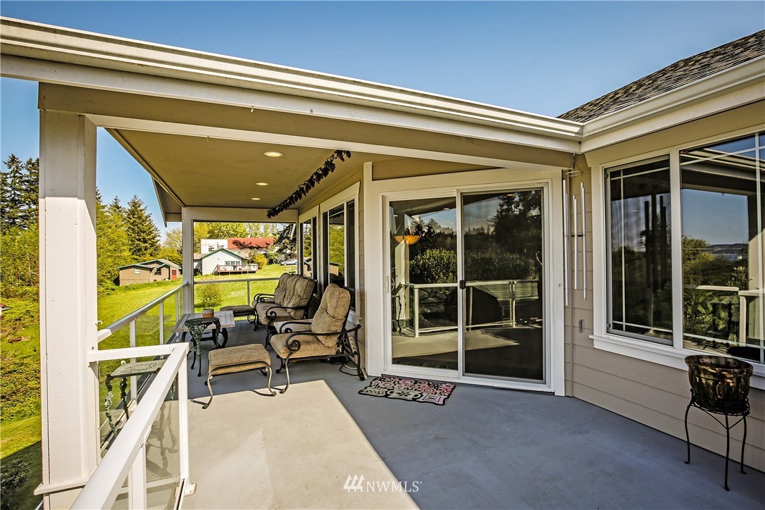 2935 Banner Road Southeast Port Orchard, WA 98366 - Photo 9 of 39 Gallery Image 9