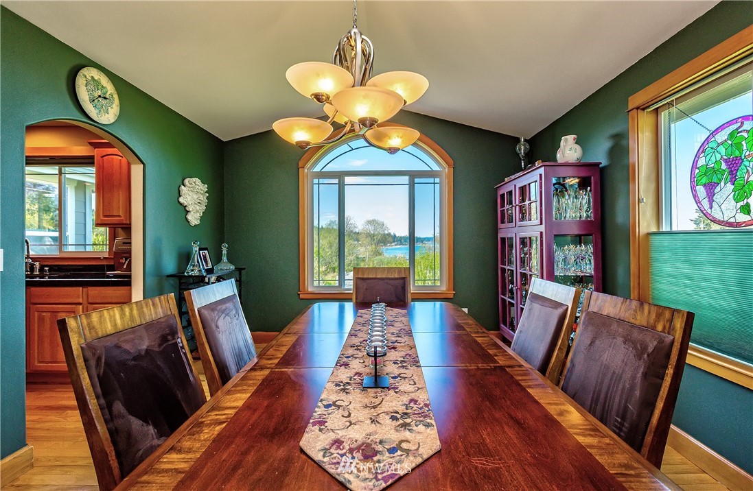 2935 Banner Road Southeast Port Orchard, WA 98366 - Photo 10 of 39 Gallery Image 10