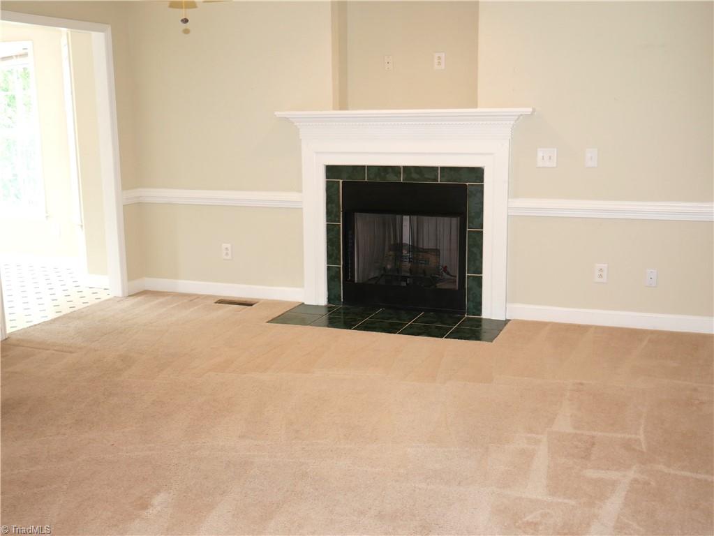 5235 Springhouse Farm Road Winston-Salem, NC 27107 - Photo 4 of 28 Living Room