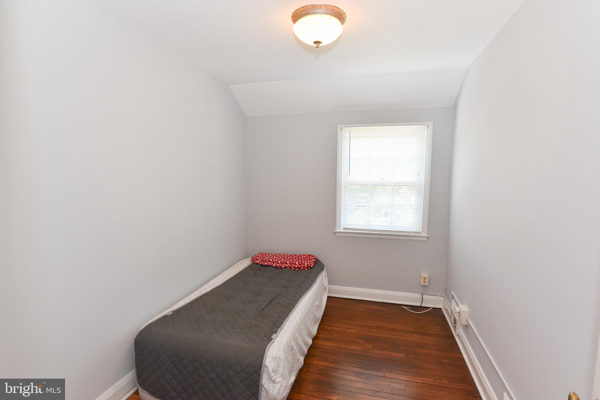 4208 Westview Road Baltimore, MD 21218 - Photo 14 of 43