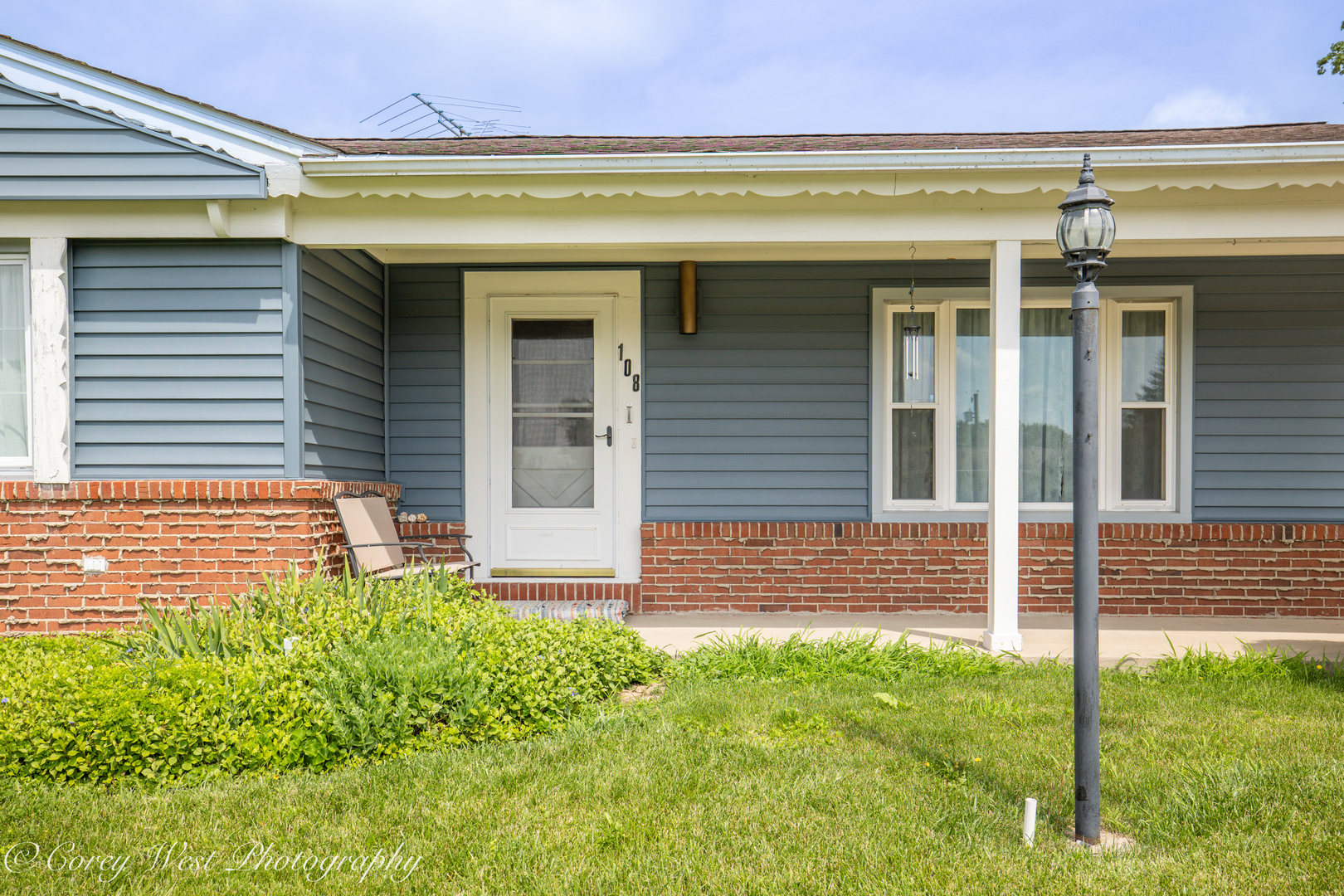 108 Shirley Avenue Rochelle, IL 61068 - Photo 3 of 18