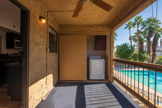 $287,000 | 5300 East Waverly Drive, Unit J14, Palm Springs, CA 92264
