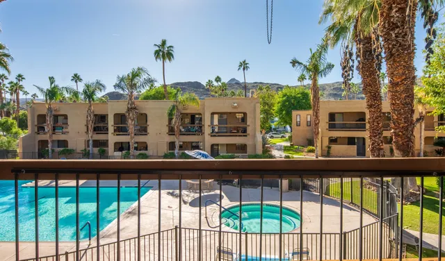 $287,000 | 5300 East Waverly Drive, Unit J14, Palm Springs, CA 92264