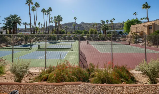$287,000 | 5300 East Waverly Drive, Unit J14, Palm Springs, CA 92264