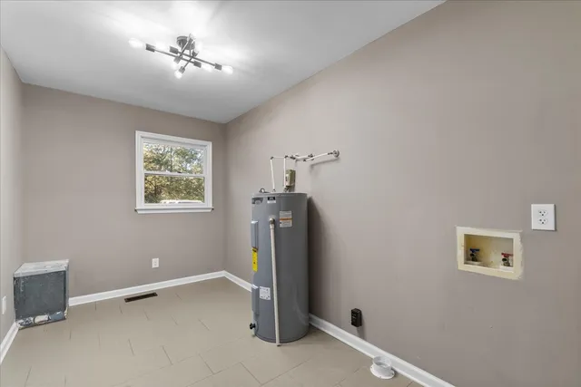 a house view with a outdoor space