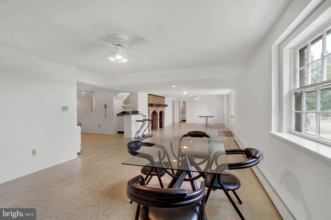 1000 Hillview Road York, PA 17406 - Photo 33 of 37 Gallery Image 33
