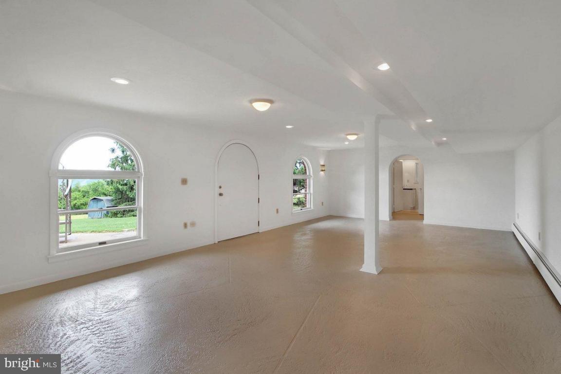 1000 Hillview Road York, PA 17406 - Photo 36 of 37 Gallery Image 36
