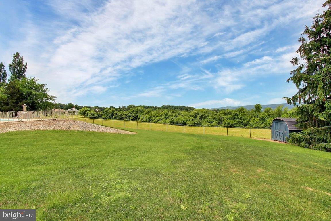 1000 Hillview Road York, PA 17406 - Photo 10 of 37 Gallery Image 10