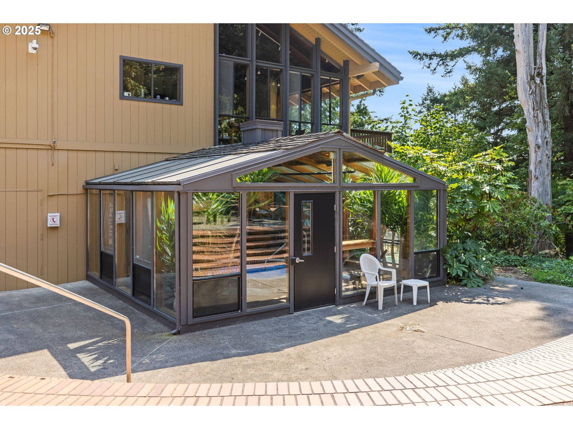7734 Southwest Barnes Road, Unit A Portland, OR 97225 - Photo 36 of 37 Hot Tub