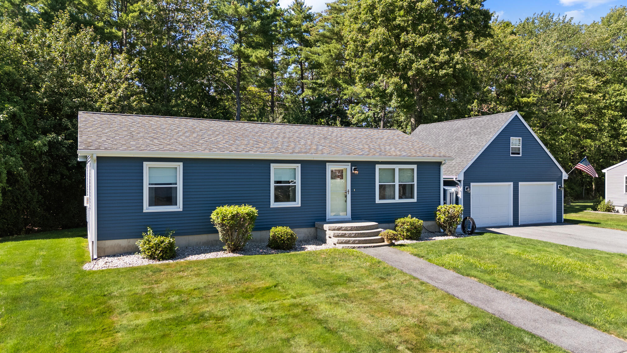133 Saugus Street Portland, ME 04103 - Photo 2 of 50 133 saugus st, portland, me 04103, usa -