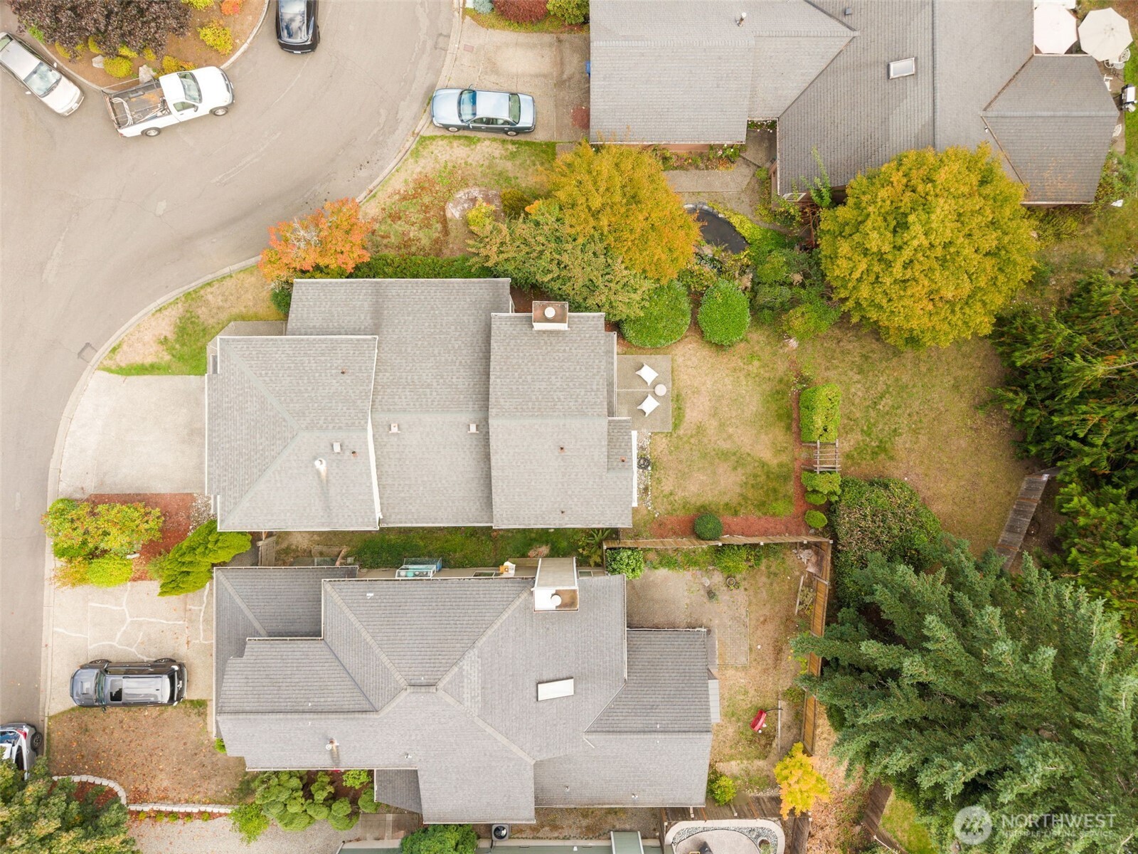 12809 Northeast 201st Place Bothell, WA 98011 - Photo 33 of 40 Gallery Image 33