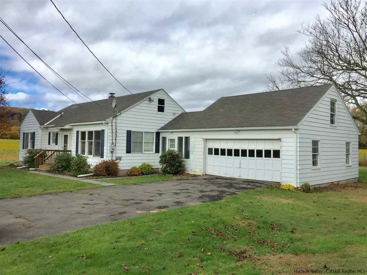 360 Wynkoop Road Hurley, NY 12443 - Photo 2 of 26 Photo 2
