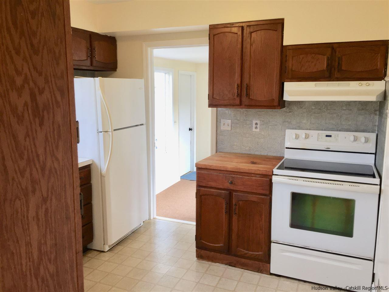360 Wynkoop Road Hurley, NY 12443 - Photo 3 of 26 Photo 3