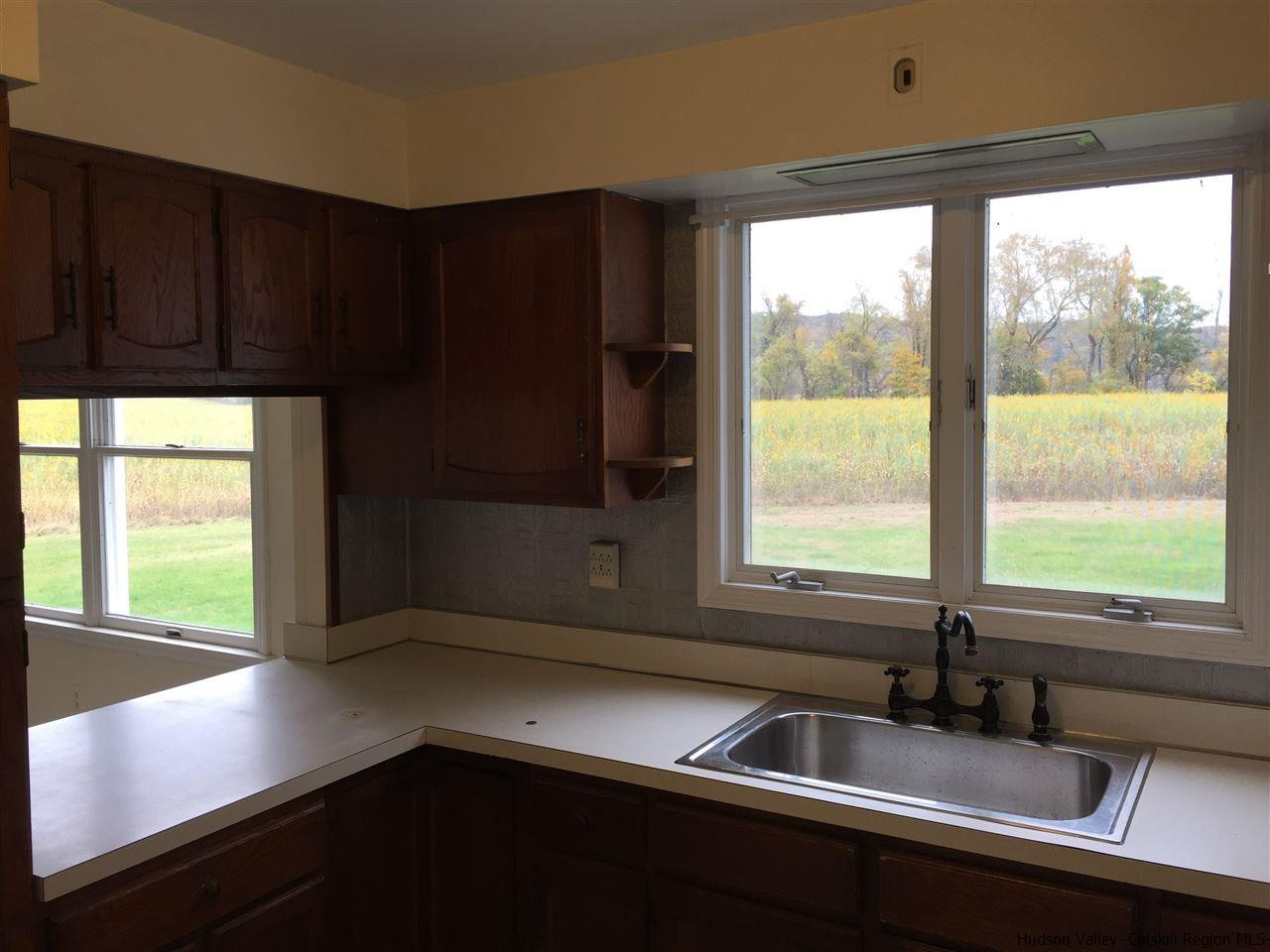 360 Wynkoop Road Hurley, NY 12443 - Photo 4 of 26 Photo 4