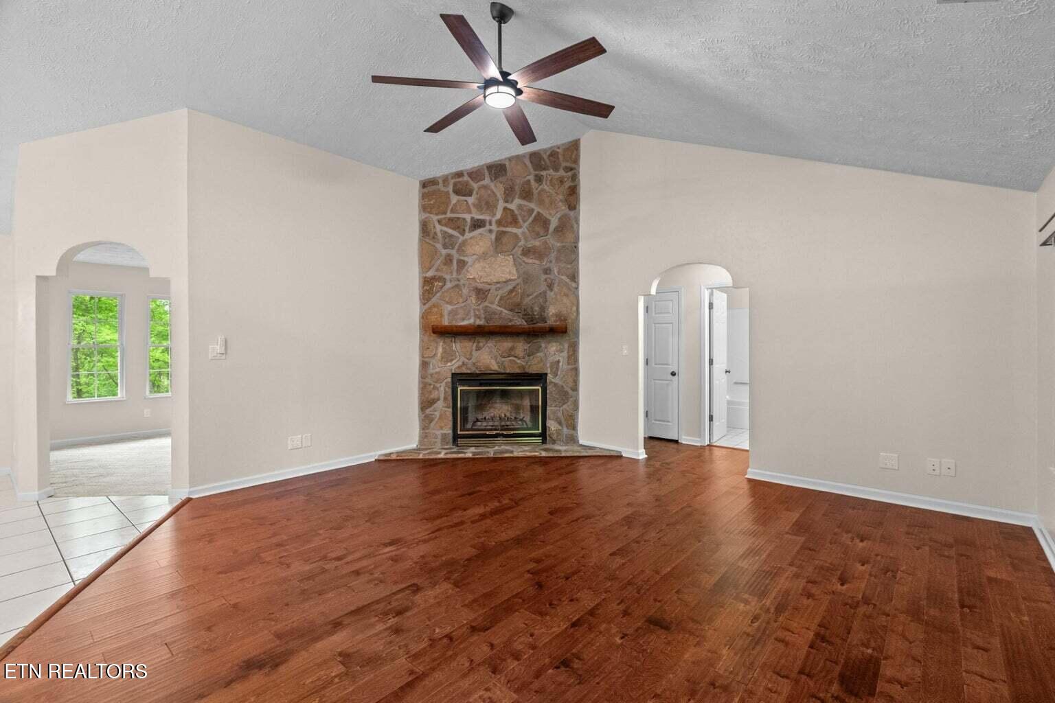 2180 Ranch Road Dandridge, TN 37725 - Photo 7 of 59 6, 1st floor living w gas fireplace