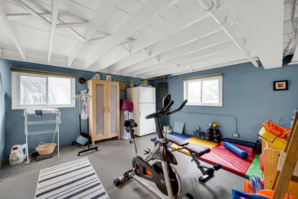 $3,000 | 1416 North Highland Avenue, Arlington Heights, IL 60004