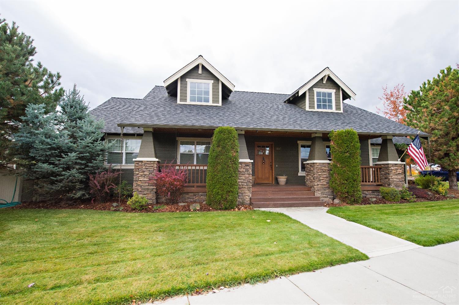 1065 Northwest Rimrock Drive Redmond, OR 97756 - Photo 2 of 23 Gallery Image 2