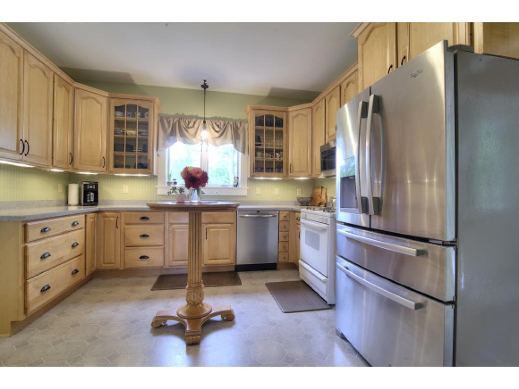 87 South Hill Road New Boston, NH 03070 - Photo 12 of 36
