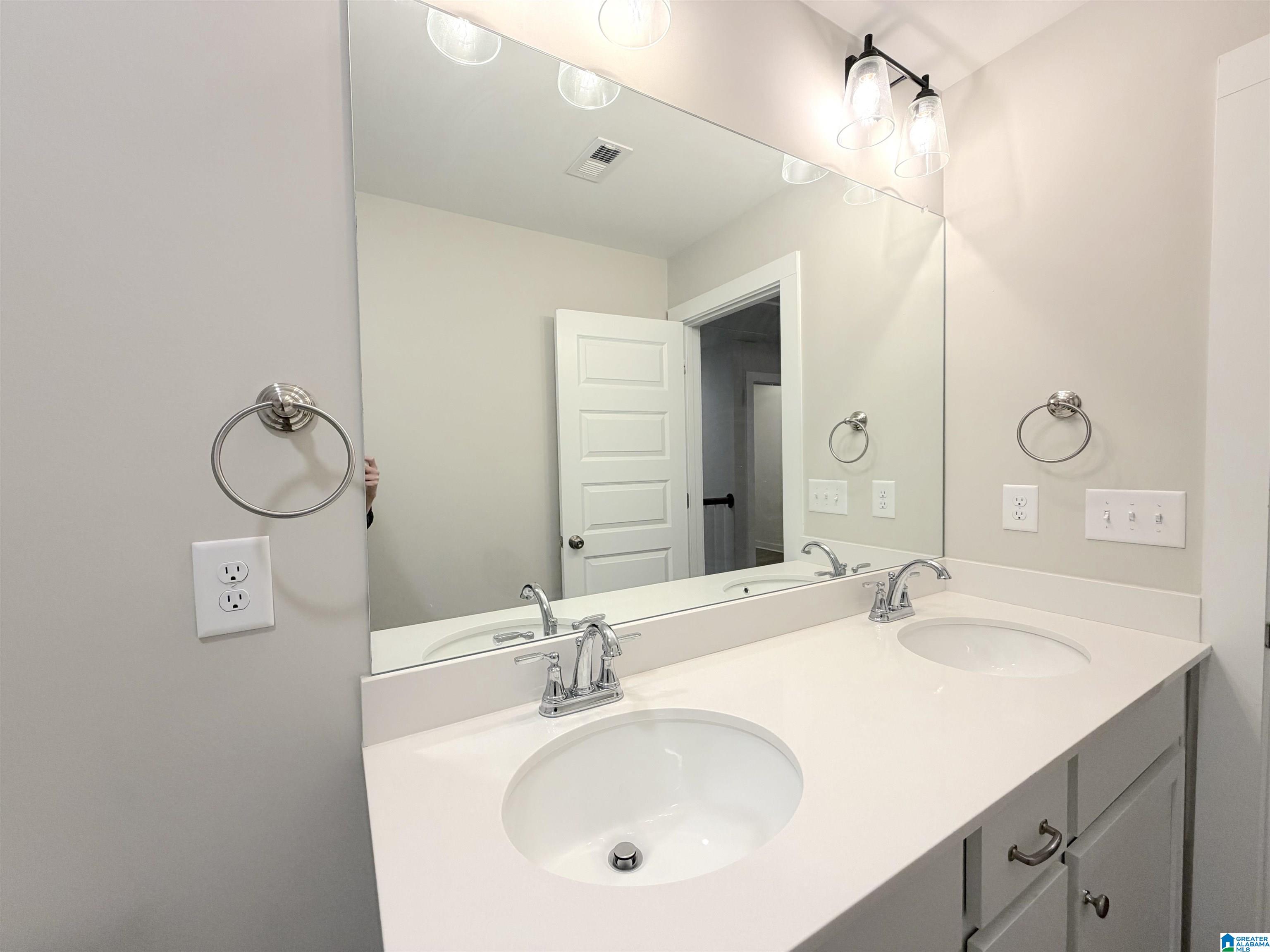 109 Kings Way Jasper, AL 35501 - Photo 32 of 38
