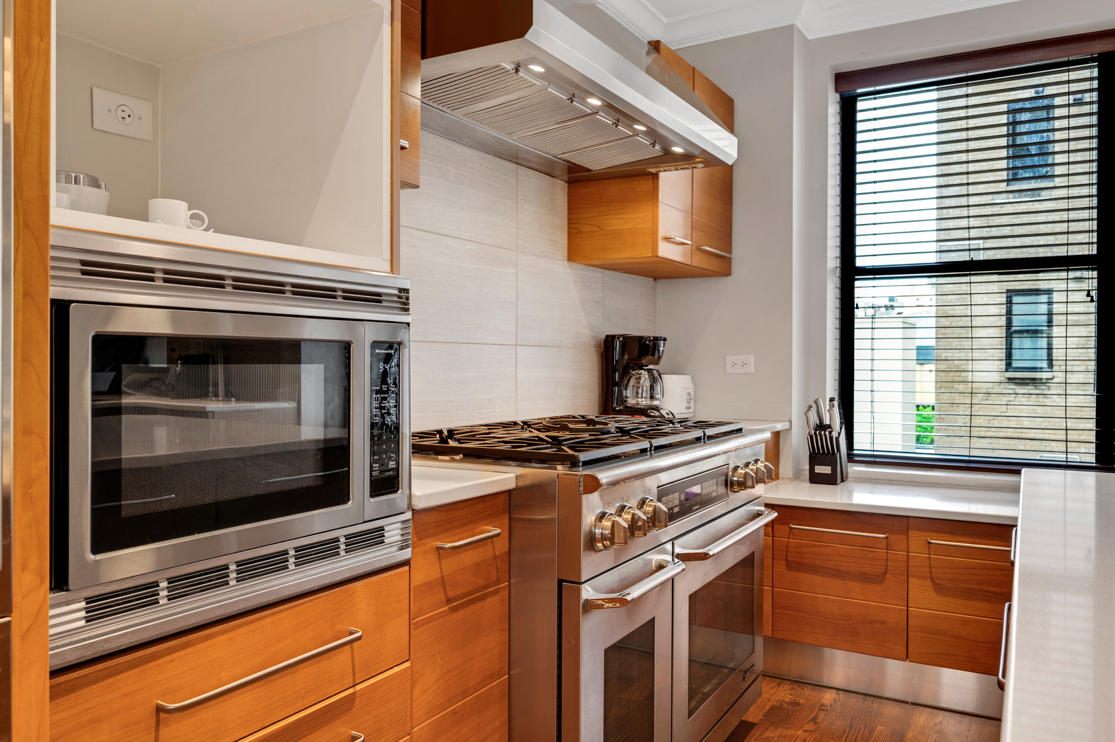 70 East Walton Street, Unit 702802 Chicago, IL 60611 - Photo 13 of 24