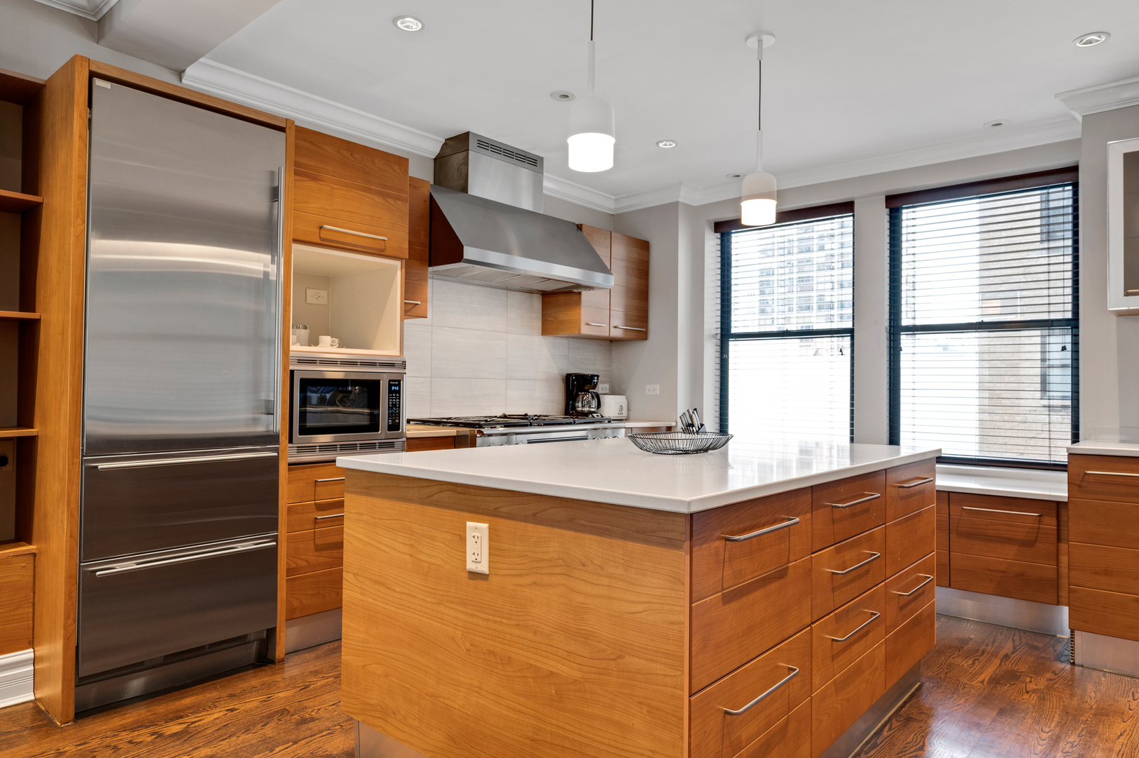 70 East Walton Street, Unit 702802 Chicago, IL 60611 - Photo 9 of 24