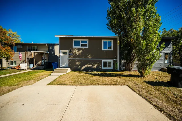 $299,000 | 1405 Ridgeway Avenue, Sheridan, WY 82801