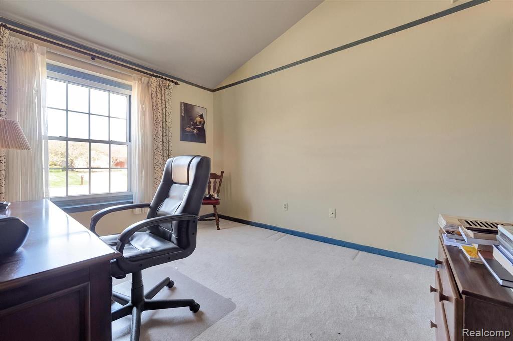 541 Augusta Drive Rochester Hills, MI 48309 - Photo 18 of 74