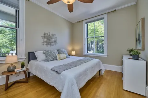 $635,000 | 400 Broadway, Unit 3, Somerville, MA 02145