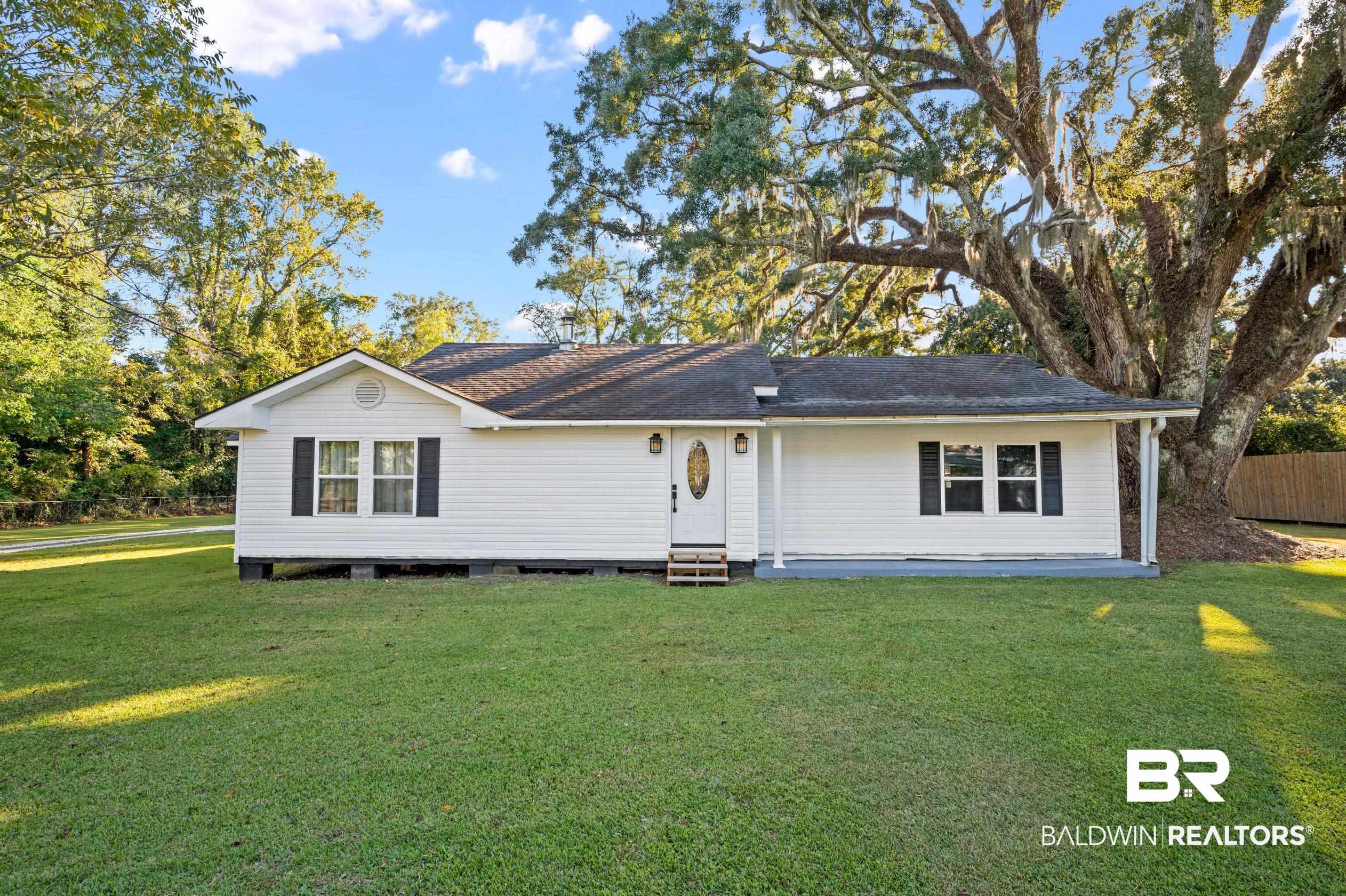 8201 Rock Road Coden, AL 36523 - Photo 6 of 61