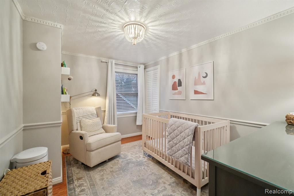 1039 Hawthorne Road Grosse Pointe Woods, MI 48236 - Photo 21 of 63