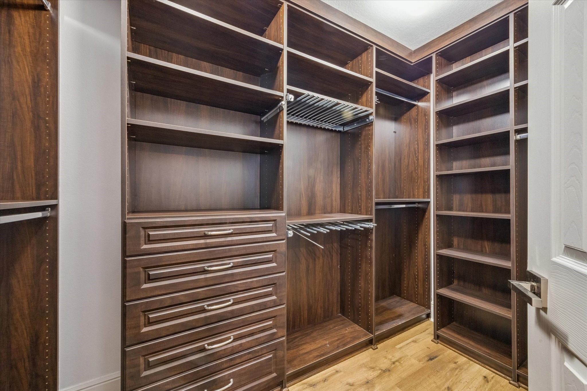 407 Isles End Road Tiki Island, TX 77554 - Photo 13 of 17 CUSTOM CLOSET