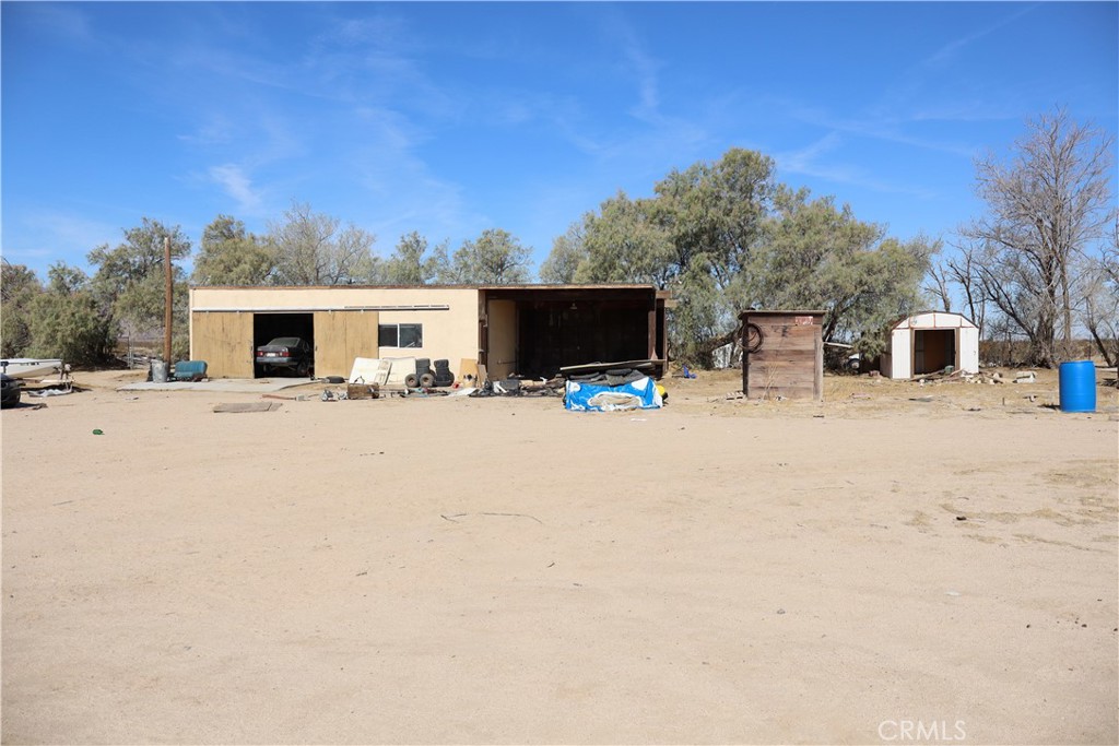 47150 Black Butte Road Newberry Springs, CA 92365 - Photo 3 of 27 a view of a house with a patio