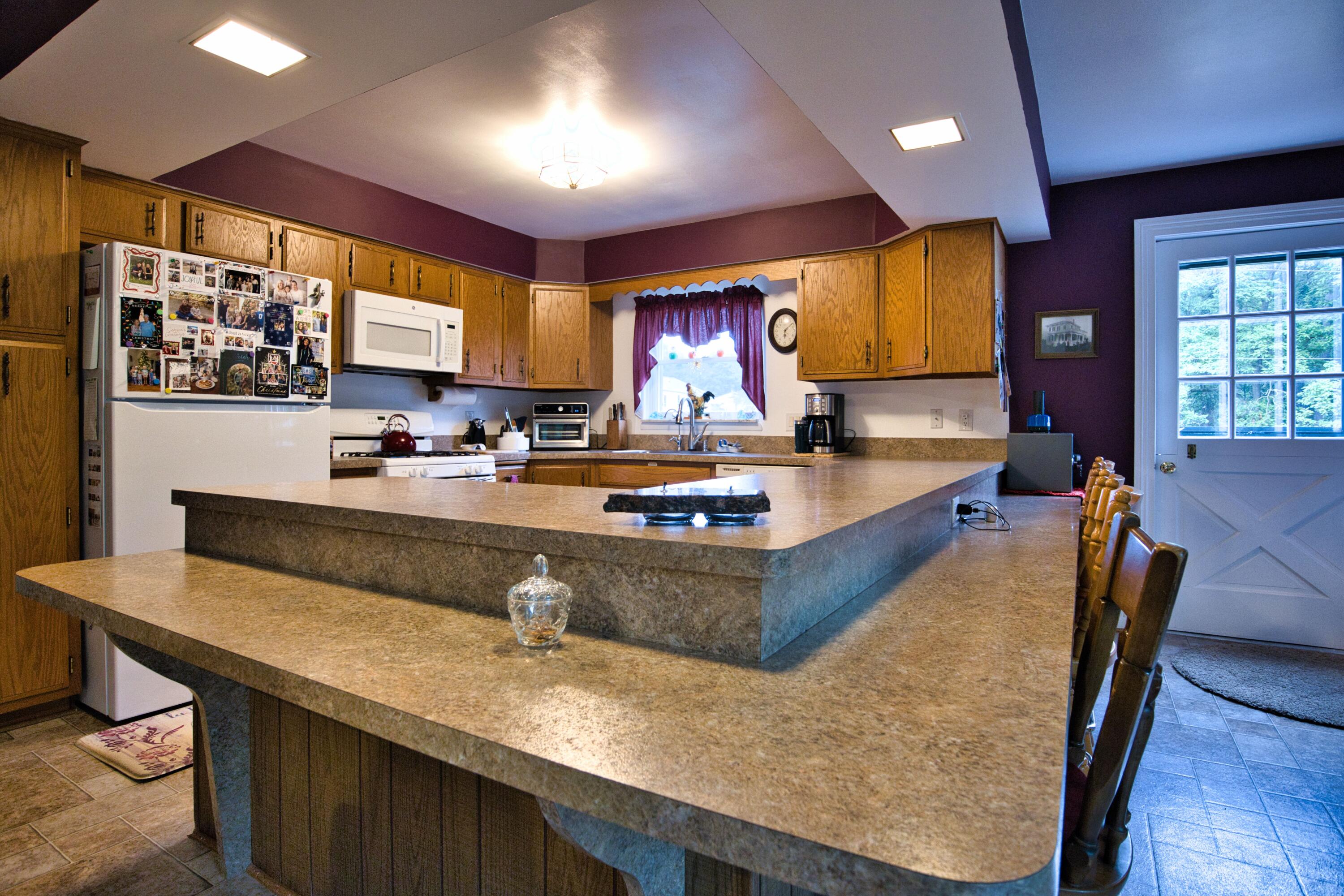 8045 Chilson Road Pinckney, MI 48169 - Photo 8 of 22 Kitchen