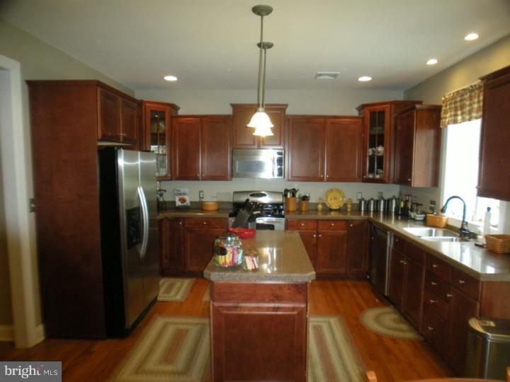 375 Raubsville Road Easton, PA 18042 - Photo 11 of 25 Kitchen