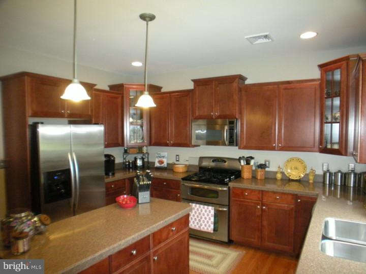 375 Raubsville Road Easton, PA 18042 - Photo 12 of 25 Kitchen