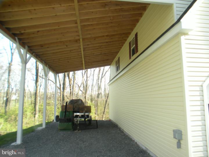 375 Raubsville Road Easton, PA 18042 - Photo 6 of 25 Gallery Image 6