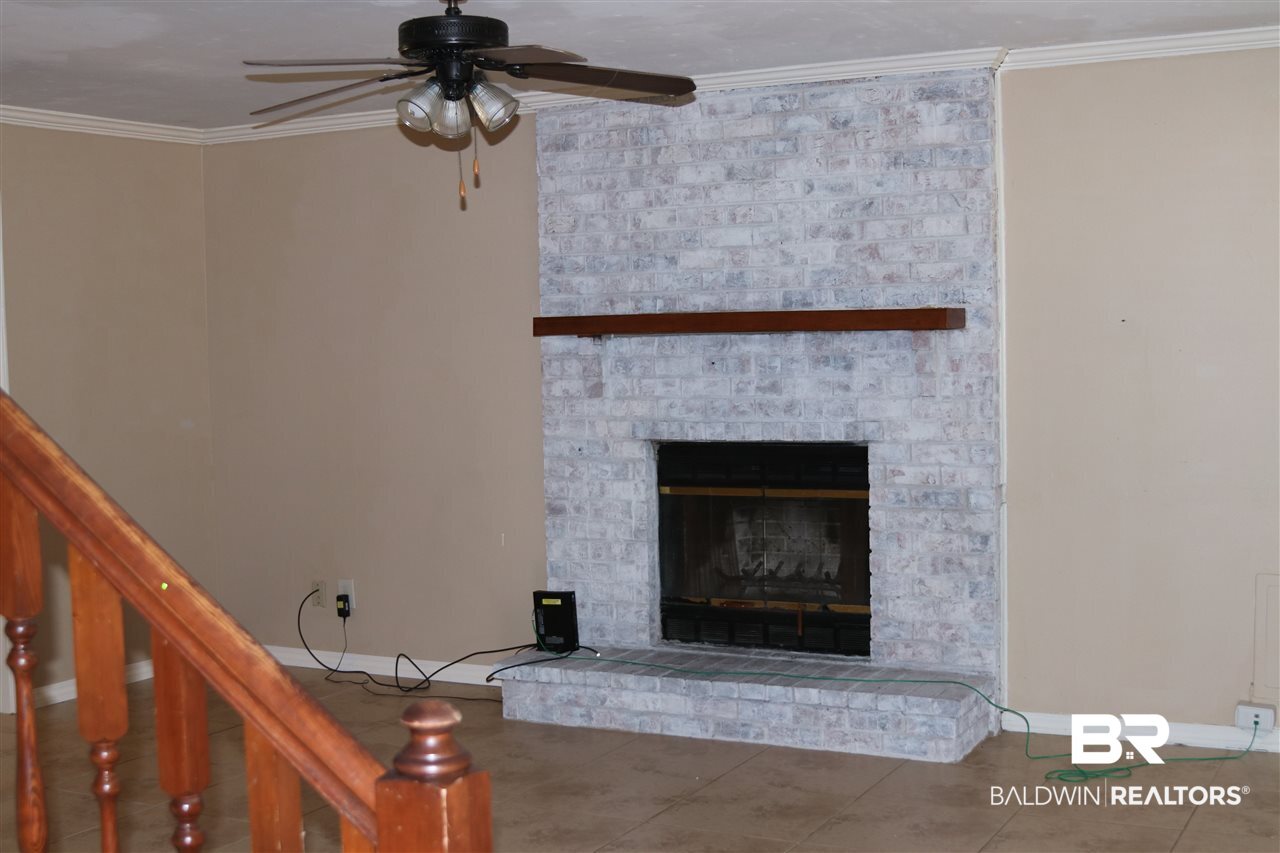 169 Lakeview Loop Daphne, AL 36526 - Photo 9 of 15