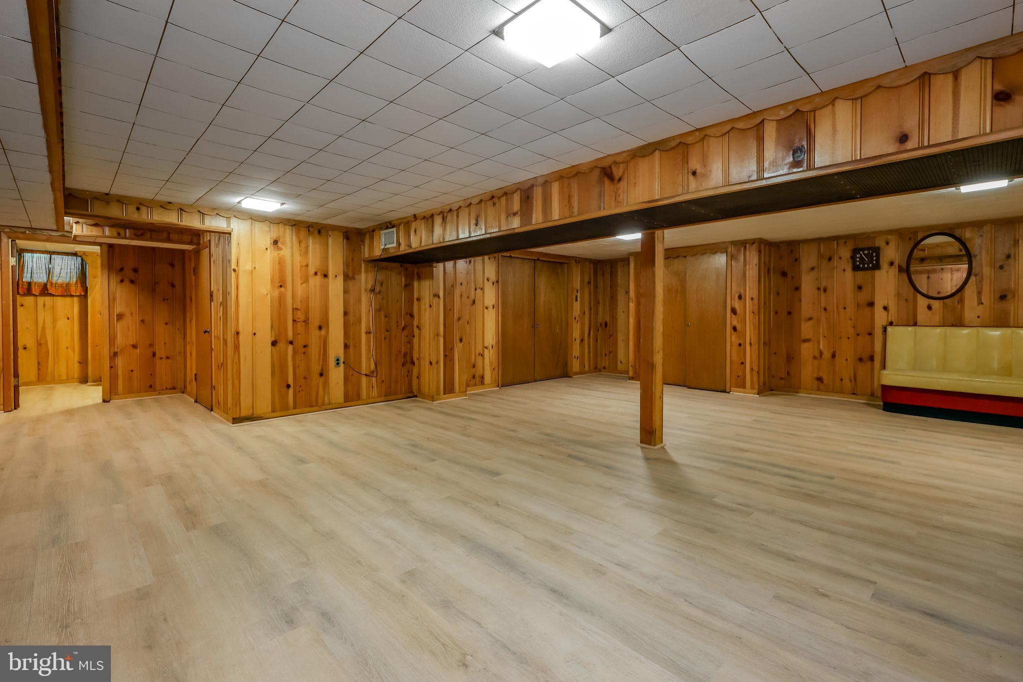 262 Ellis Road Havertown, PA 19083 - Photo 32 of 41 a view of an empty room