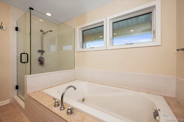 $1,199,000 | 1137 Northern Boulevard, Baldwin Harbor, NY 11510