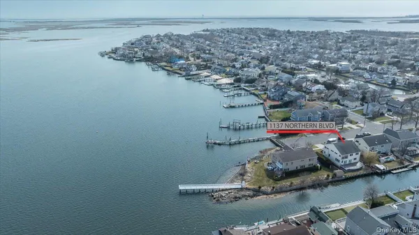 $1,199,000 | 1137 Northern Boulevard, Baldwin Harbor, NY 11510