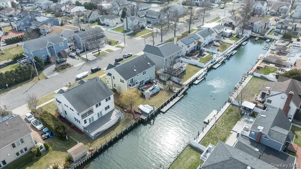 $1,199,000 | 1137 Northern Boulevard, Baldwin Harbor, NY 11510