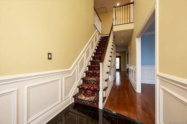 $1,199,000 | 1137 Northern Boulevard, Baldwin Harbor, NY 11510