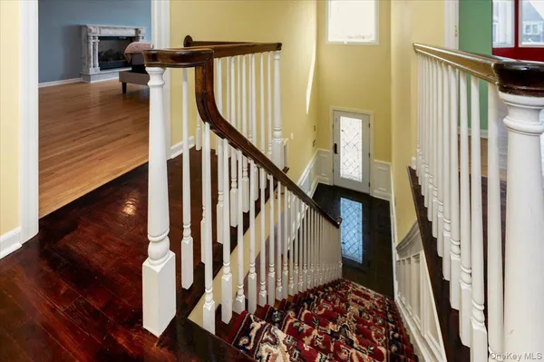 $1,199,000 | 1137 Northern Boulevard, Baldwin Harbor, NY 11510